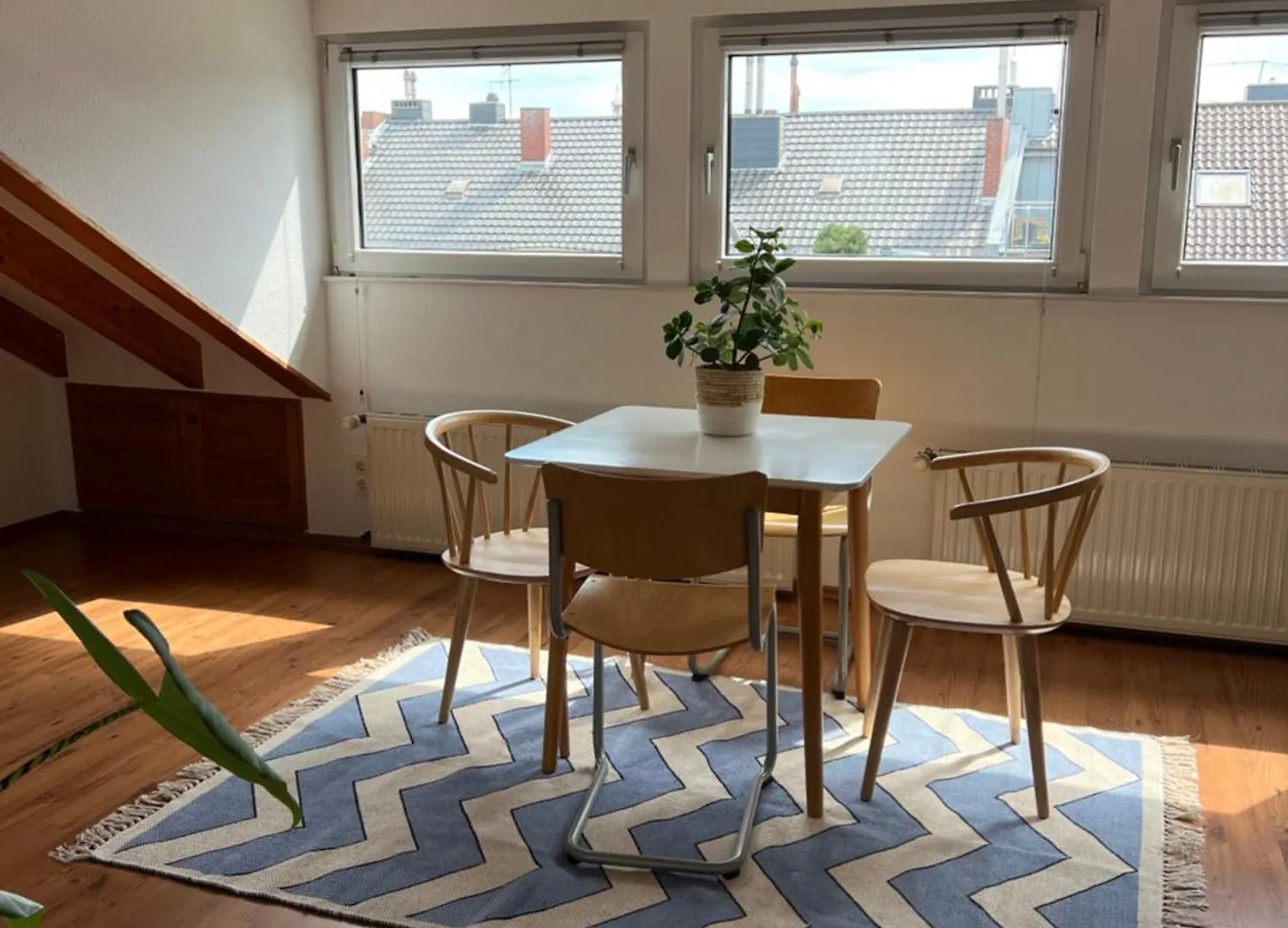 Cozy Loft With A View, Central, Close To Tradefair Düsseldorf 0*,
